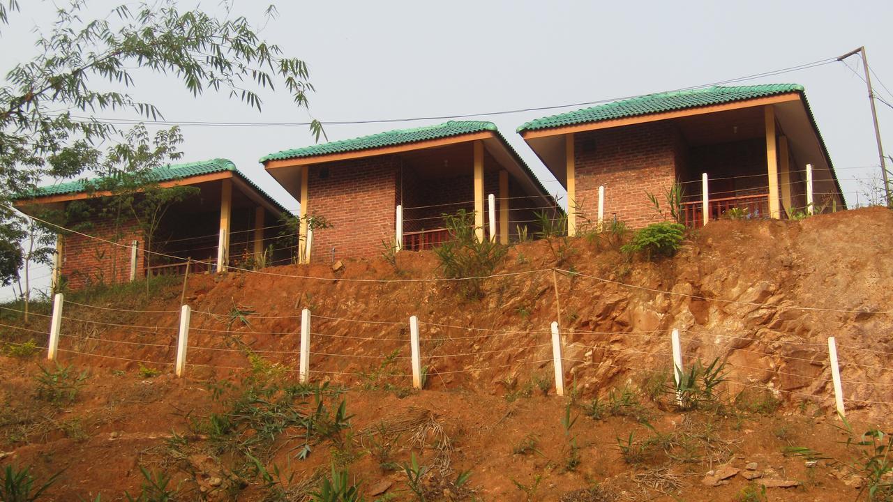 Chomdoy Bungalow & Restaurant Luang Namtha Exterior foto